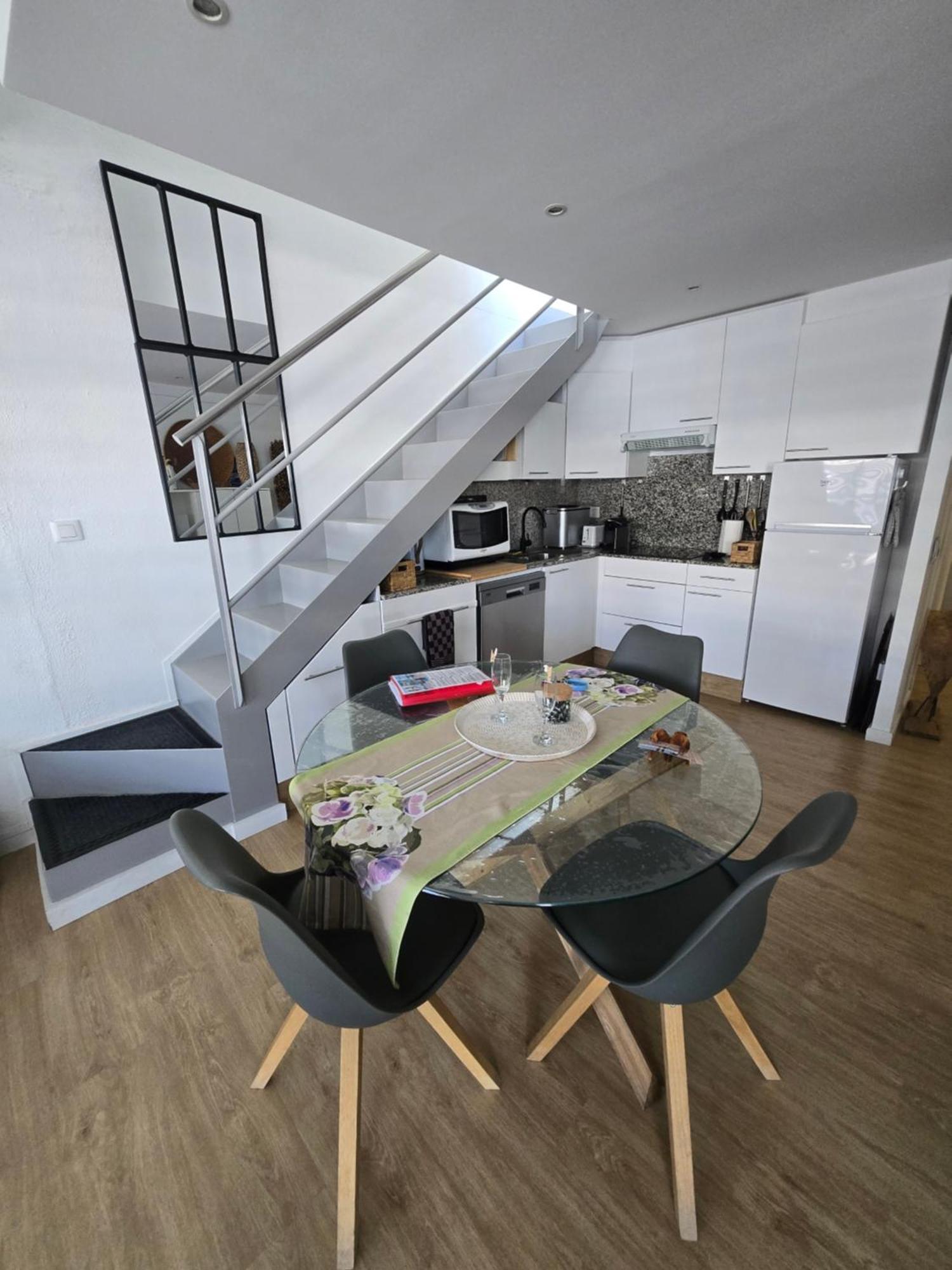 Superbe Appartement Avec Solarium Et Piscine Communautaire Roses Dış mekan fotoğraf