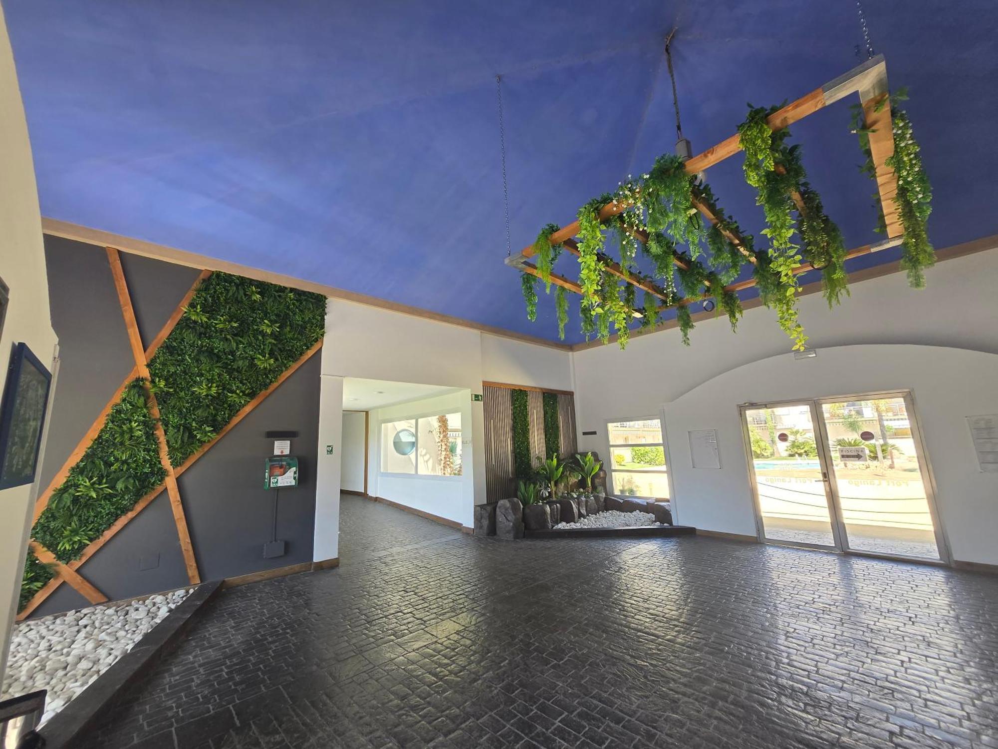 Superbe Appartement Avec Solarium Et Piscine Communautaire Roses Dış mekan fotoğraf